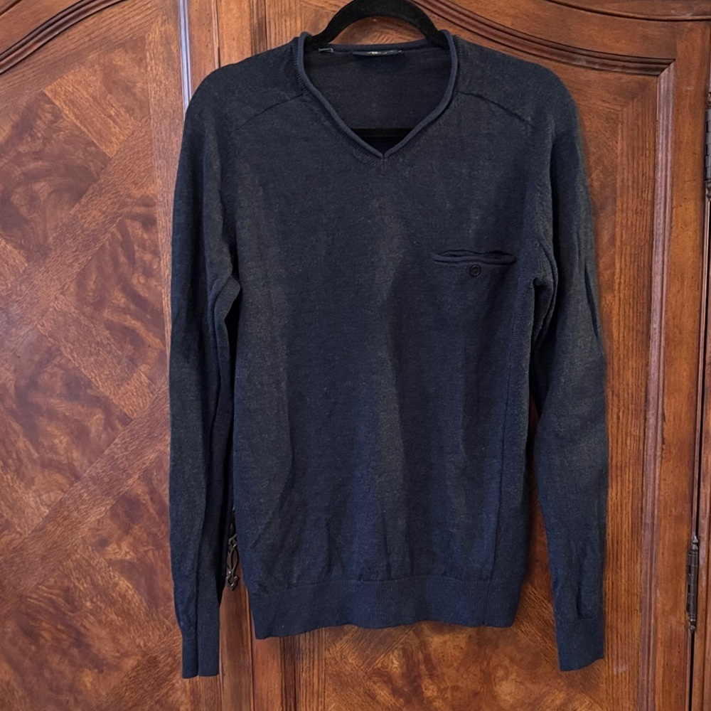 Rodd & Gunn Wool Blue V-Neck Sweater size medium